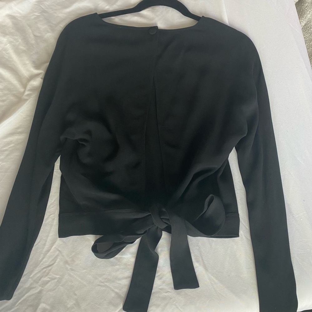 Aritzia Wilfred Black Blouse with Open Back (XS)
